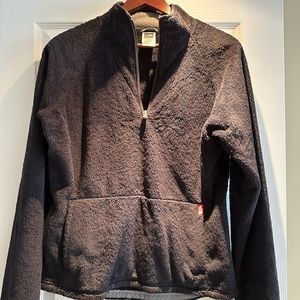 Northface black pull over quarter zip fleece